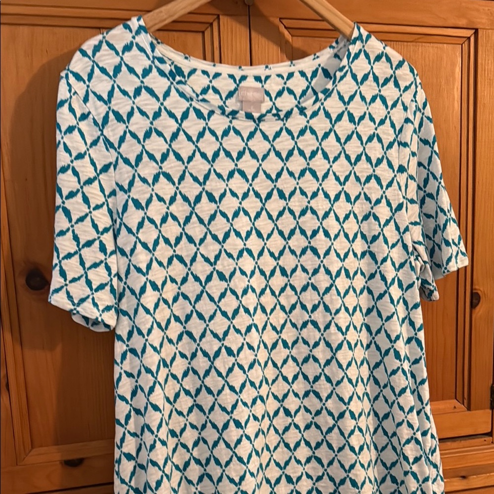 Chico’s Button Back Slub Tee, size Large (Chico’s size 2), turquoise on white